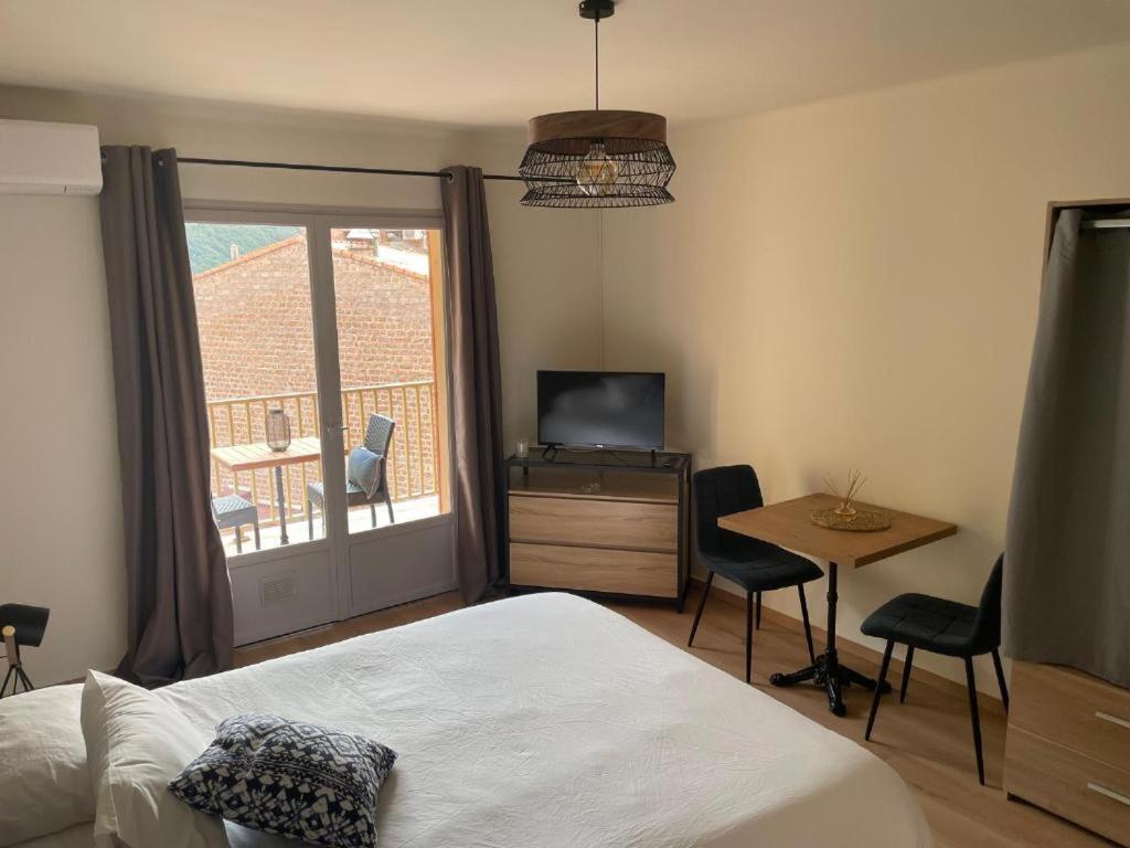 Appartements Les Residences Du Port La Siesta Porto  Екстер'єр фото